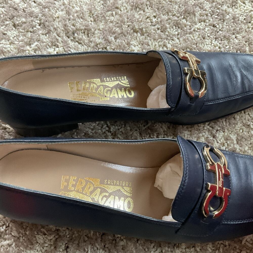 Salvatore Ferragamo Forever Women’s Slip On Shoe With Buckle 3cm Used 7 1/2AA - Picture 3 of 12